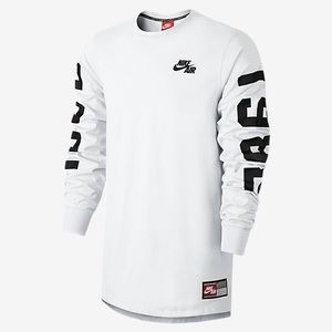 Men’s Nike Long Sleeve Shirt